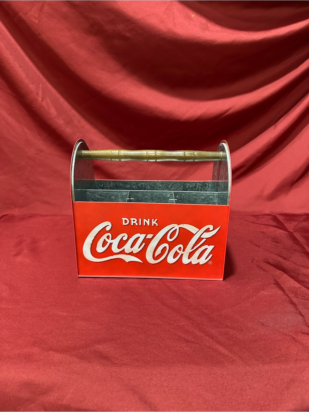 Vintage 2003 Coca-Cola Metal 6 Bottle Carrier Caddy Red Wood Handle